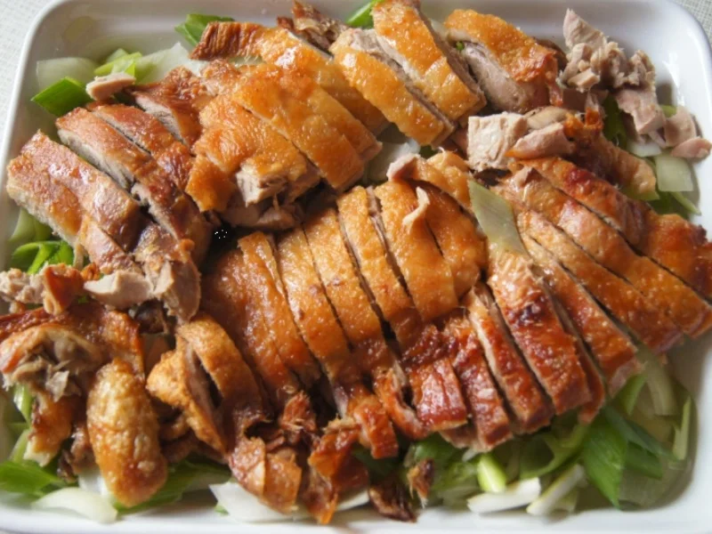 Ente auf Gemüsebett mit Erdnusssauce, Champignons und gelber Basmatireis - Rezept - Bild Nr. 6