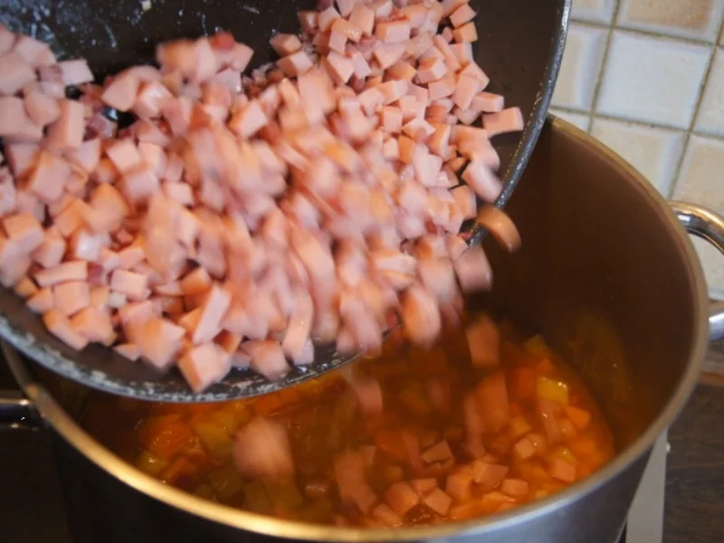 Kürbis-Kartoffel-Sellerie-Eintopf mit herzhafter Einlage - Rezept - Bild Nr. 6655