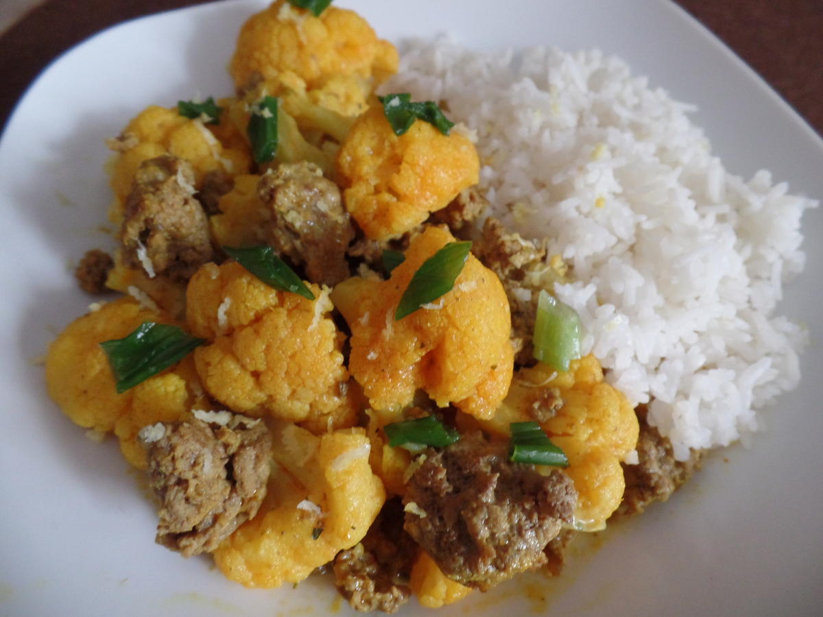 Blumenkohl-Hackfleisch-Curry mit Reis - Rezept - Bild Nr. 6637