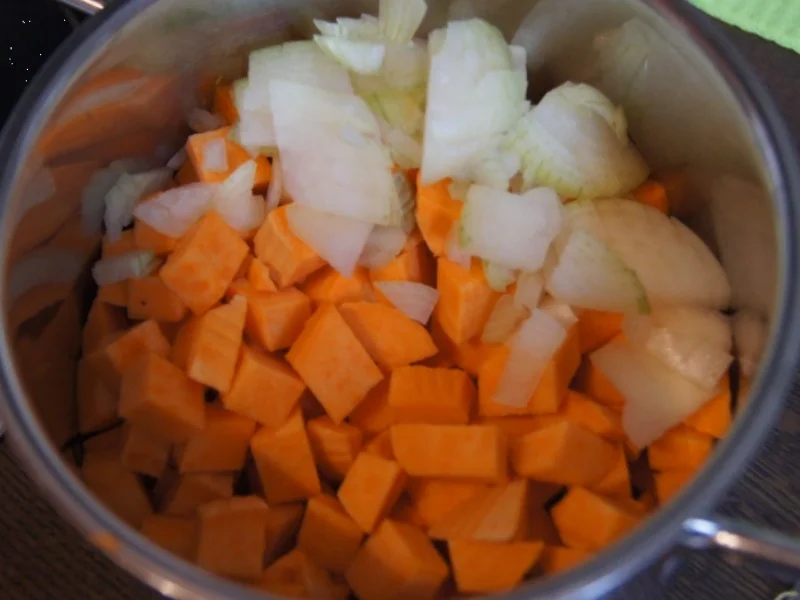 Rezept: Schlemmerfilet mit Süßkartoffelstampf und Zuckerschoten Bild Nr. 6646 Schlemmerfilet mit Süßkartoffelstampf und Zuckerschoten - Rezept - Bild Nr. 6646