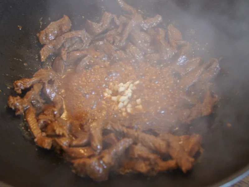 Rindfleisch mit Paprika, Zucchini, Zwiebeln und Basmati-Reis - Rezept - Bild Nr. 13