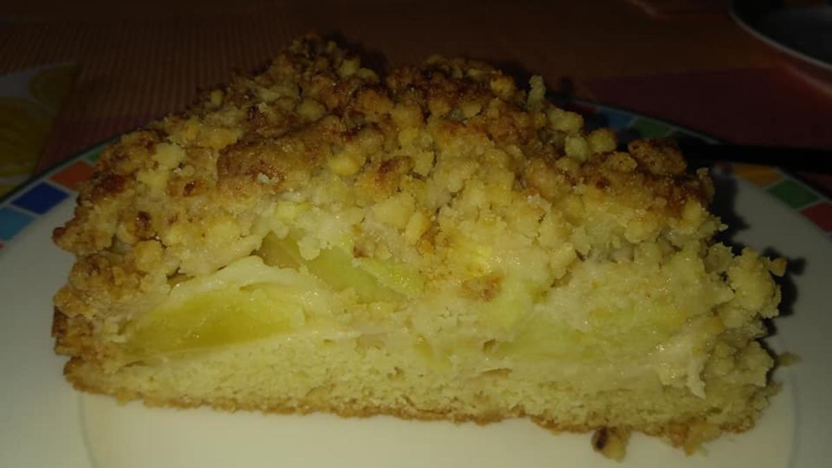 Apfelkuchen mit Mandel-Marzipan Streusel - Rezept - Bild Nr. 6645