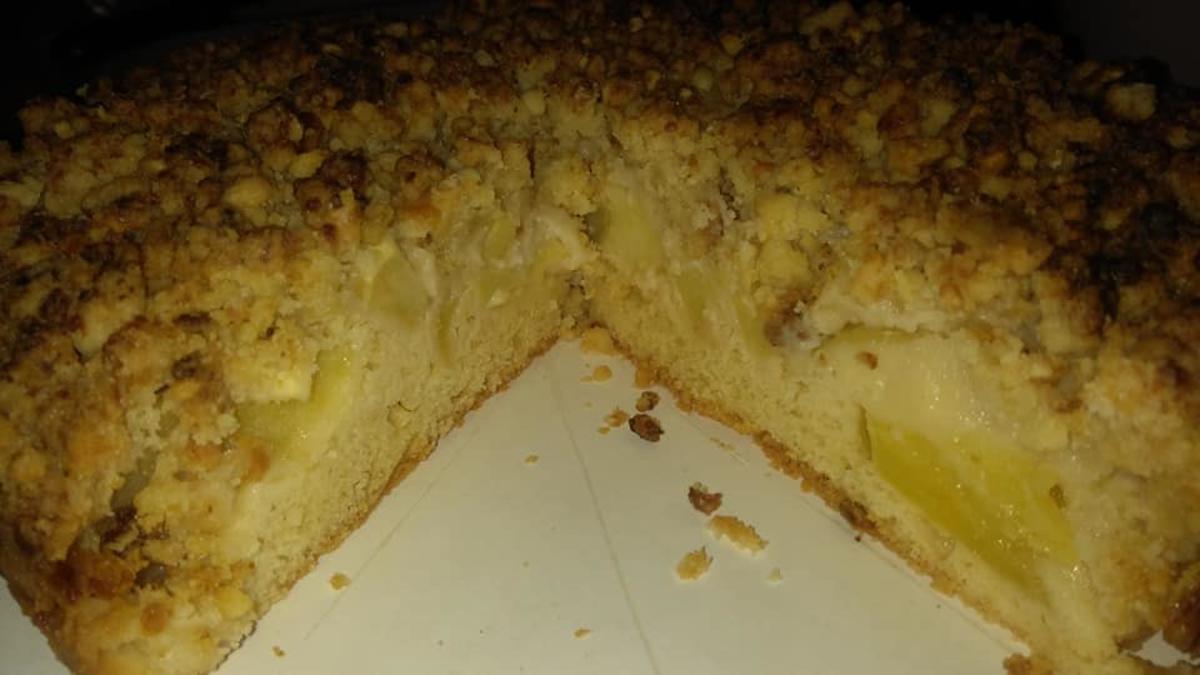Apfelkuchen mit Mandel-Marzipan Streusel - Rezept - Bild Nr. 6646