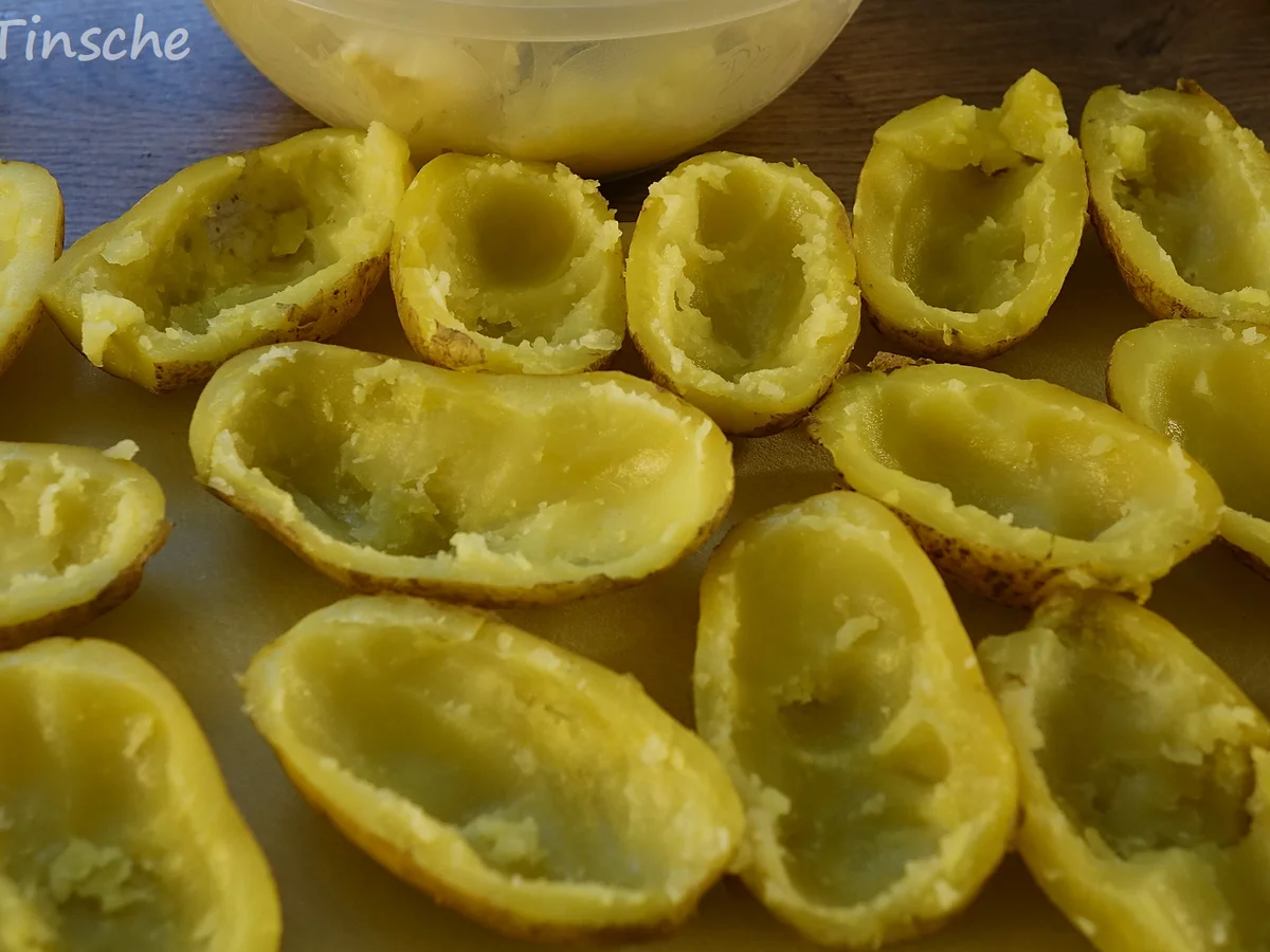 Rezept: Schweinebäckchen in Pinot Noir geschmort Bild Nr. 6654 Schweinebäckchen in Pinot Noir geschmort - Rezept - Bild Nr. 6654