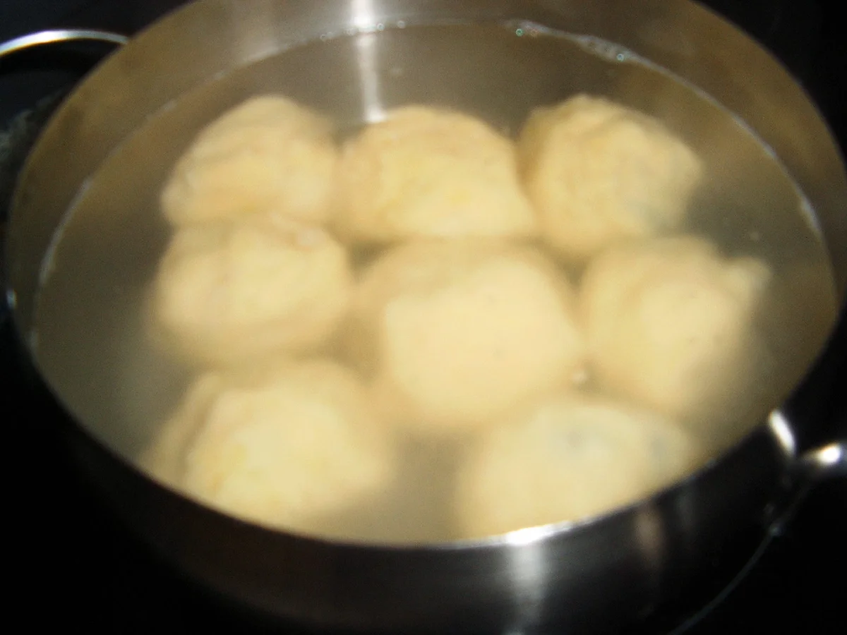 Rezept: Pflaumenknödel Bild Nr. 6660 Pflaumenknödel - Rezept - Bild Nr. 6660