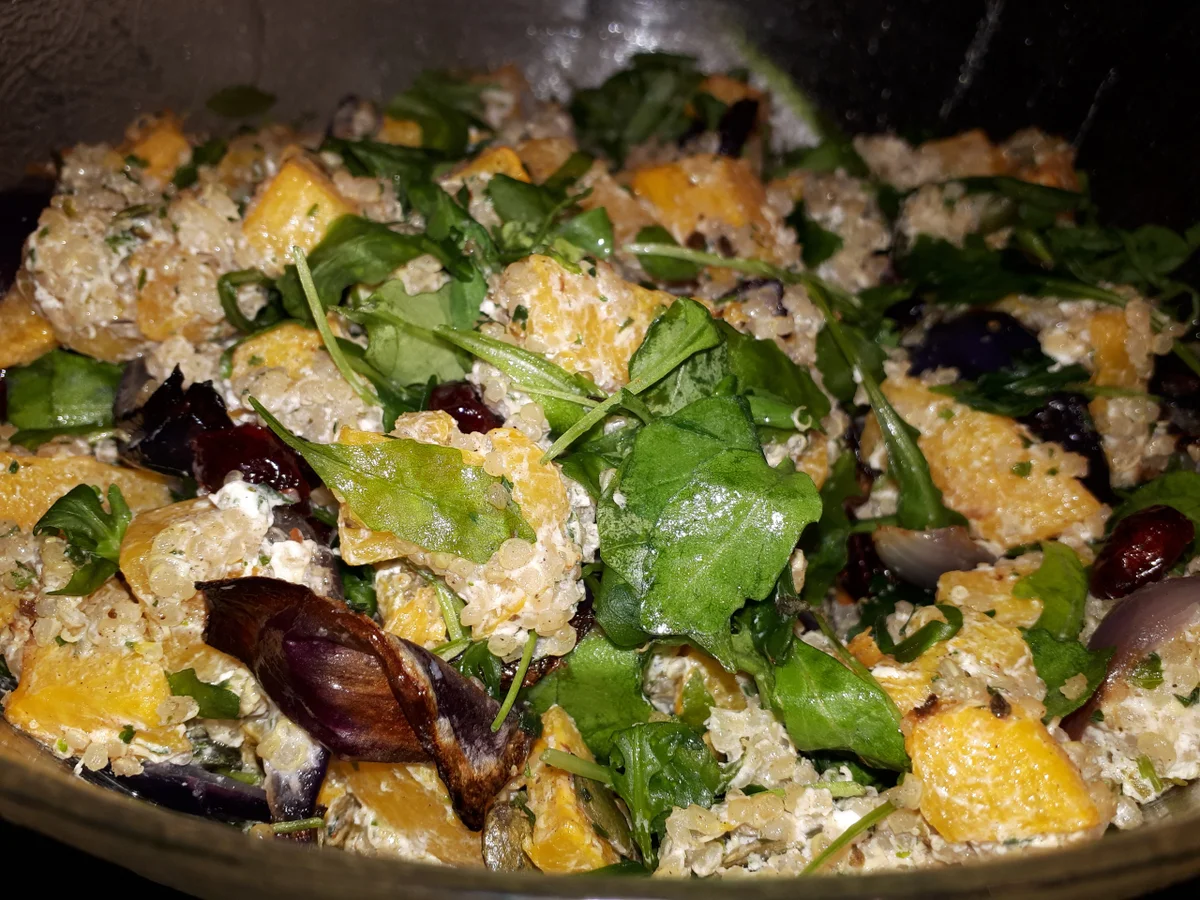 Rezept: BiNe` S WINTERSALAT MIT KÜRBIS Bild Nr. 6658 BiNe` S WINTERSALAT MIT KÜRBIS - Rezept - Bild Nr. 6658