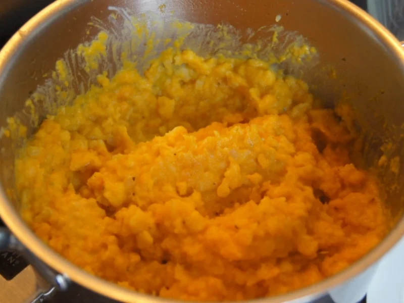 Hähnchenbrustfilet mit Kürbis-Sellerie-Stampf und Champignons - Rezept - Bild Nr. 6696