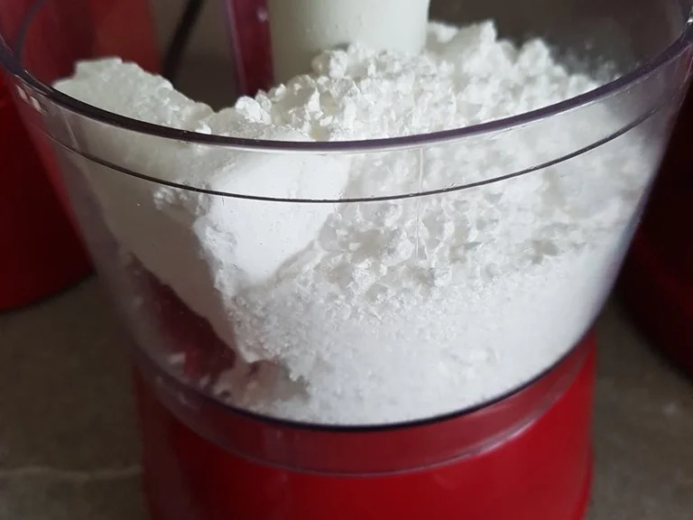 Oma Löffel`s Kleingebäck = Macarons 2.0 Grundrezept à la Biggi - Rezept - Bild Nr. 6682