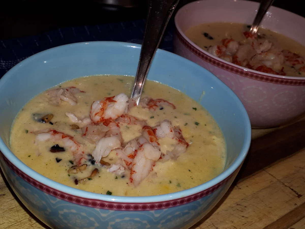 BiNe` S KÄSESUPPE MIT LANGUSTE - Rezept - Bild Nr. 6681