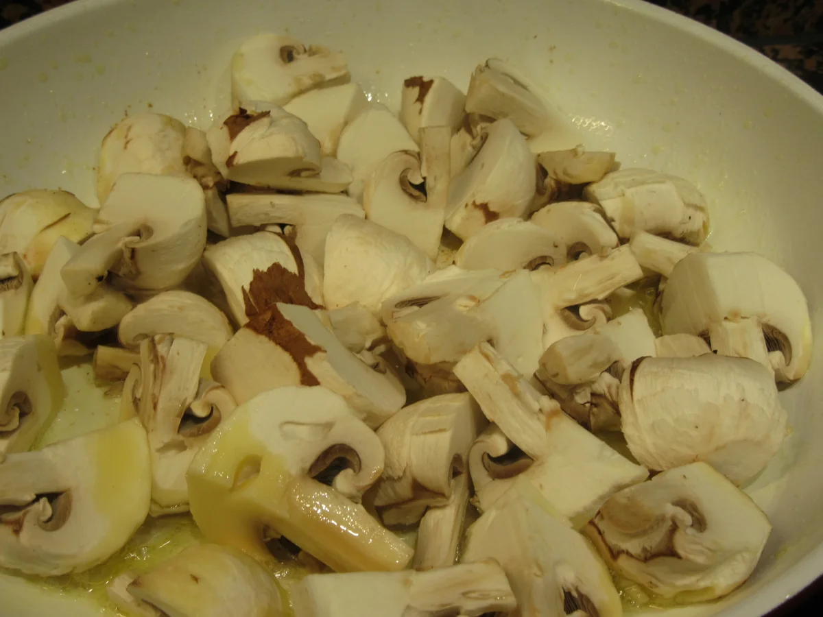 Geflügel: Hühnergeschnetzeltes "Toscana" - Rezept - Bild Nr. 6689