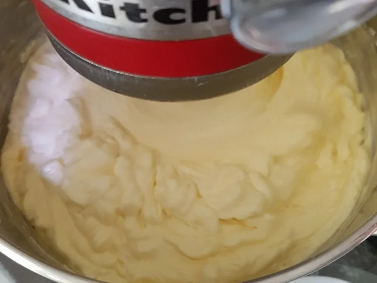 Butter-Sahnecreme Torte im XXL Format - Rezept - Bild Nr. 6698