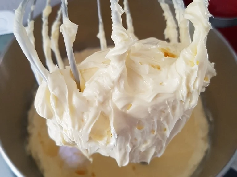 Butter-Sahnecreme Torte im XXL Format - Rezept - Bild Nr. 6699