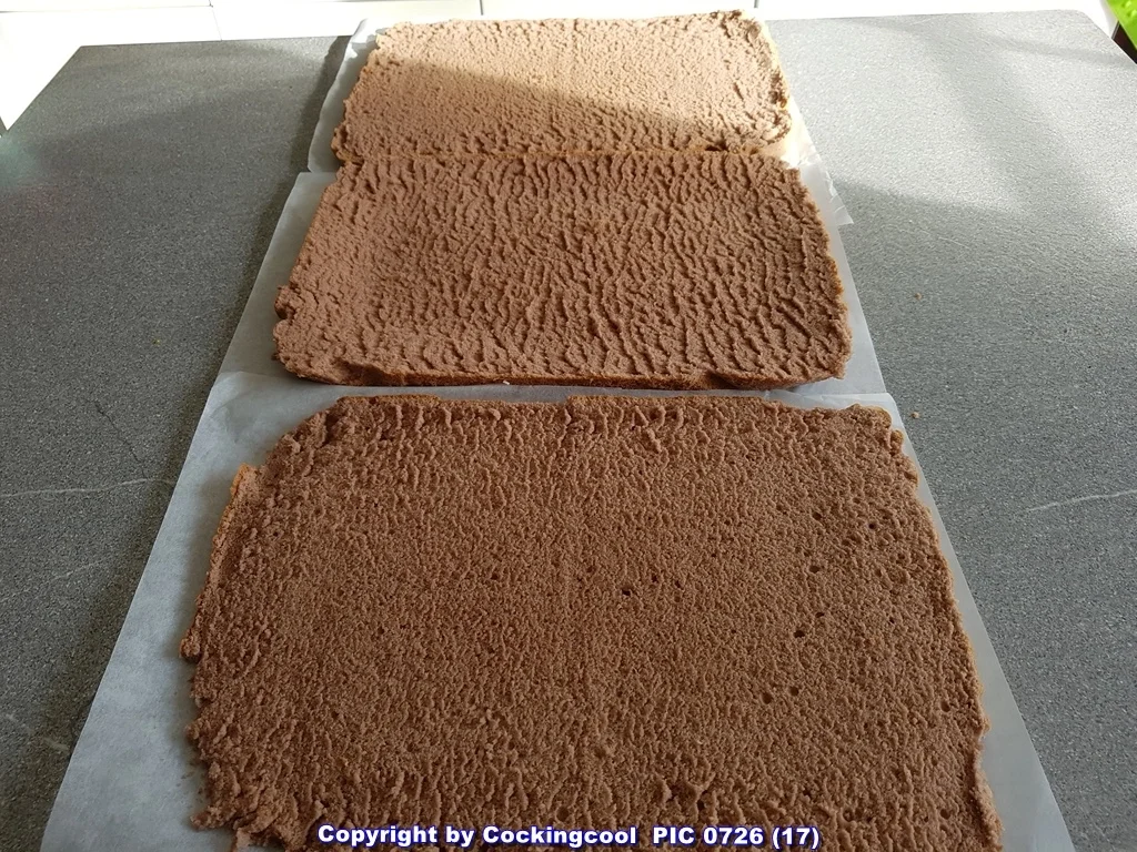 Butter-Sahnecreme Torte im XXL Format - Rezept - Bild Nr. 6705