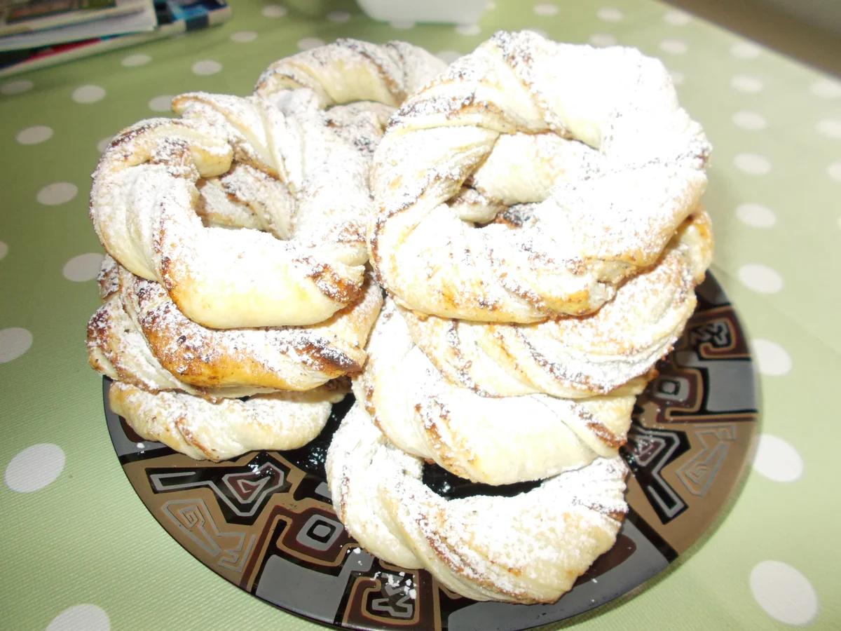 Rezept: NUSSKRINGEL Bild Nr. 6728 NUSSKRINGEL - Rezept - Bild Nr. 6728