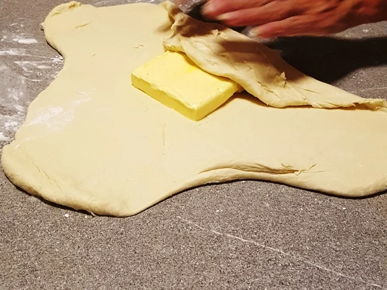 Rezept: Butter Blätterteig das "Grundrezept" Handmade Bild Nr. 6750 Butter Blätterteig das "Grundrezept" Handmade - Rezept - Bild Nr. 6750