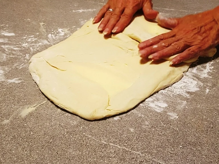 Rezept: Butter Blätterteig das "Grundrezept" Handmade Bild Nr. 6760 Butter Blätterteig das "Grundrezept" Handmade - Rezept - Bild Nr. 6760