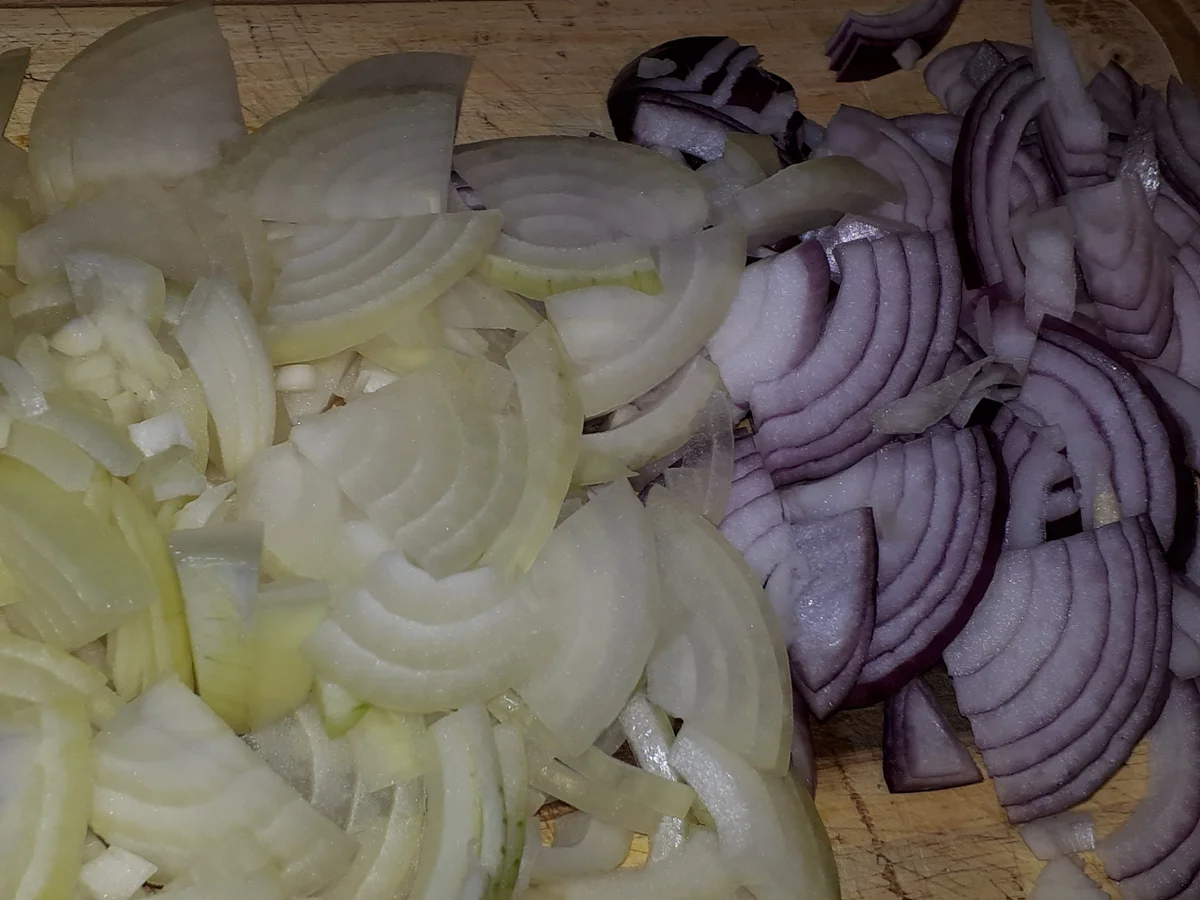 BiNe` S ZWIEBELFLADEN - Rezept - Bild Nr. 6719