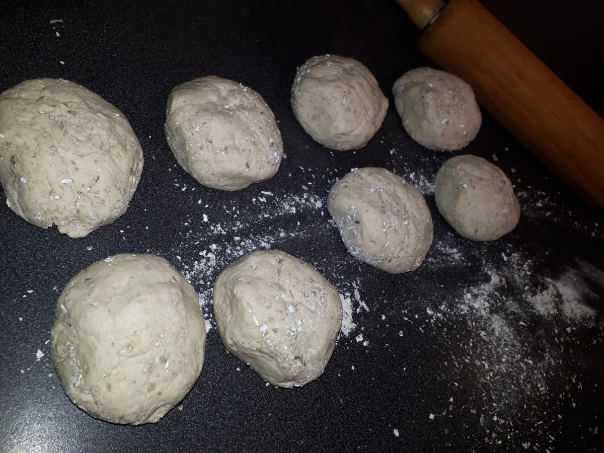 BiNe` S ZWIEBELFLADEN - Rezept - Bild Nr. 6721