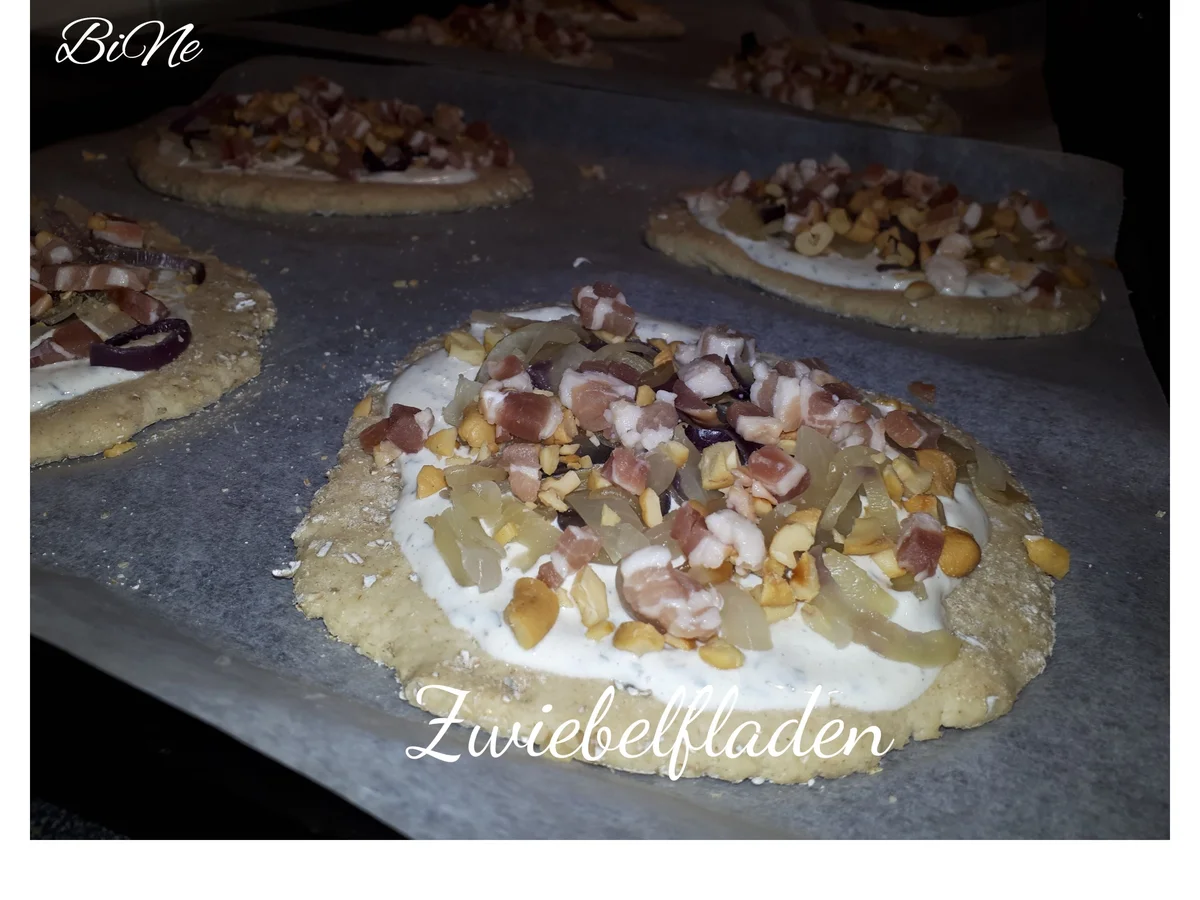 BiNe` S ZWIEBELFLADEN - Rezept - Bild Nr. 6725