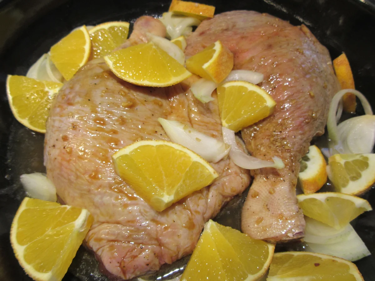 Geflügel: Entenschlegel in Orangensoße mit Wurzelschupfnudeln* - Rezept - Bild Nr. 6735