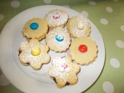 PLÄTZCHEN mit Smarties - Rezept - Bild Nr. 6735