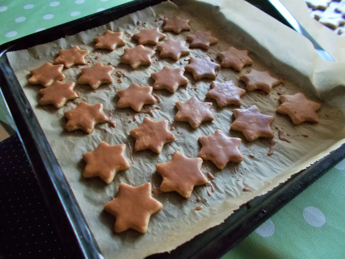 Rezept: ZIMTSTERNE Bild Nr. 6733 ZIMTSTERNE - Rezept - Bild Nr. 6733