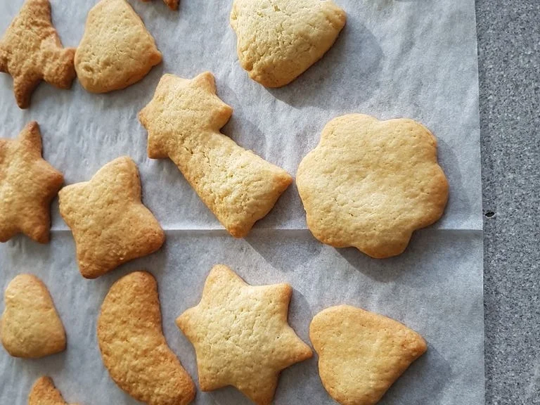 Mürbteig Plätzchen auf Vorrat "Weihnachtsbäckerei" - Rezept - Bild Nr. 6734