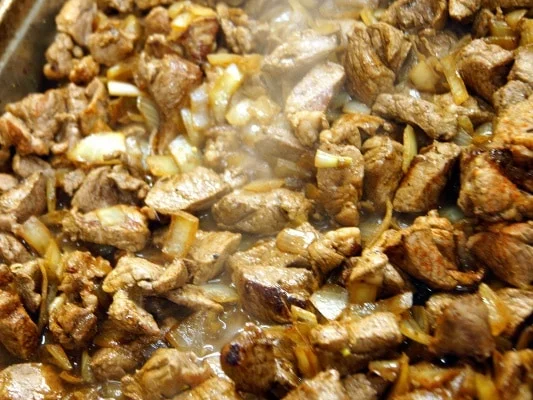 Rezept: Keilergulasch mit Hinterodenwälder Pilzen Bild Nr. 5 Keilergulasch mit Hinterodenwälder Pilzen - Rezept - Bild Nr. 5
