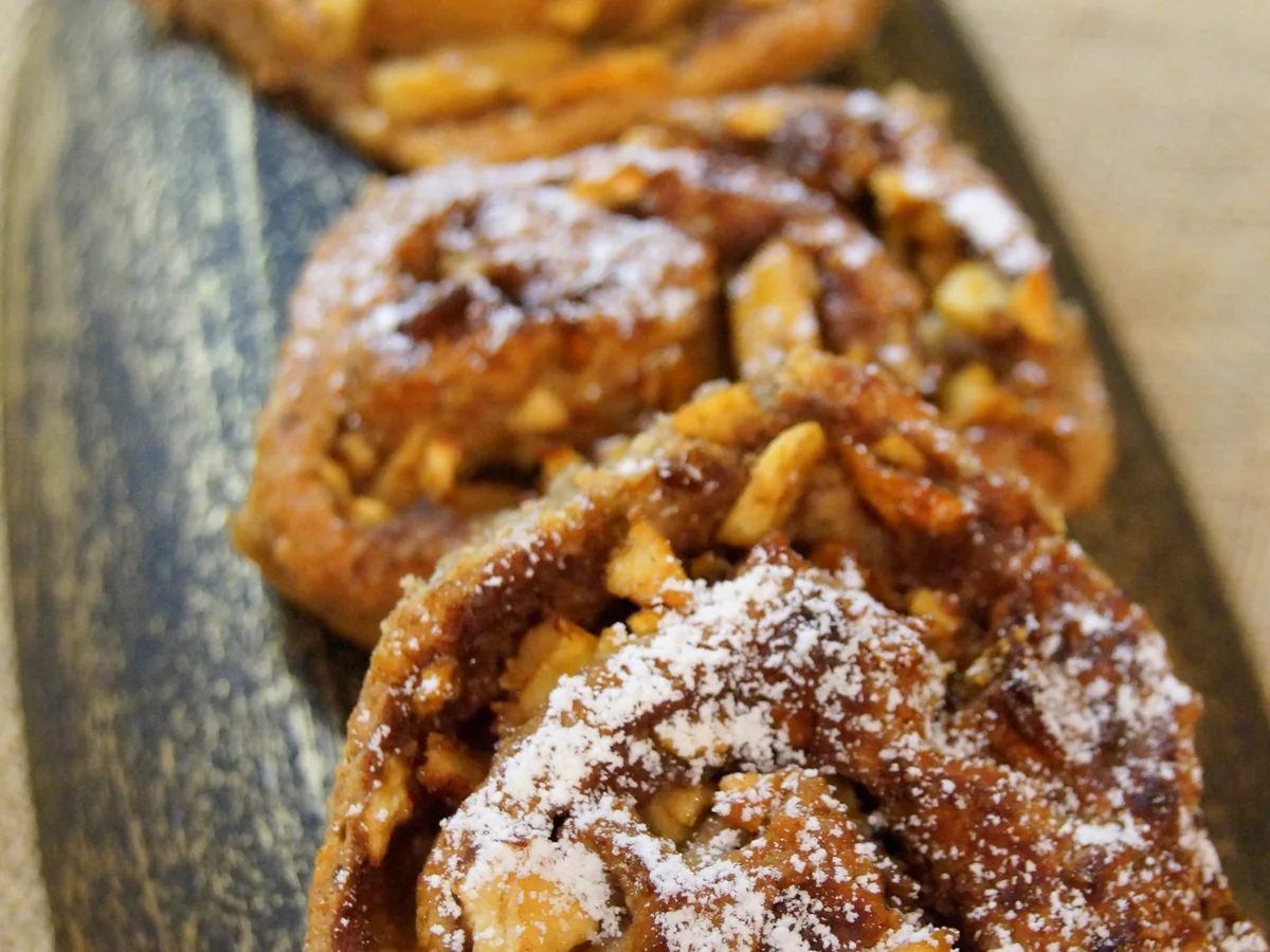 Gebäck: Zimtschnecken mit Feigen-Apfel-Füllung - Rezept - Bild Nr. 2