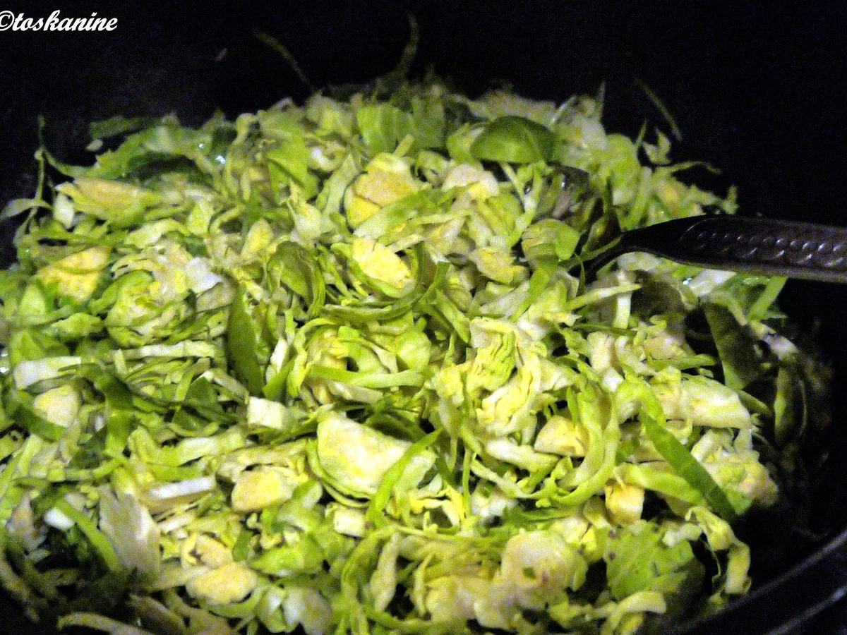 Kasslerbraten mit Rosenkohl in Senfrahm - Rezept - Bild Nr. 8