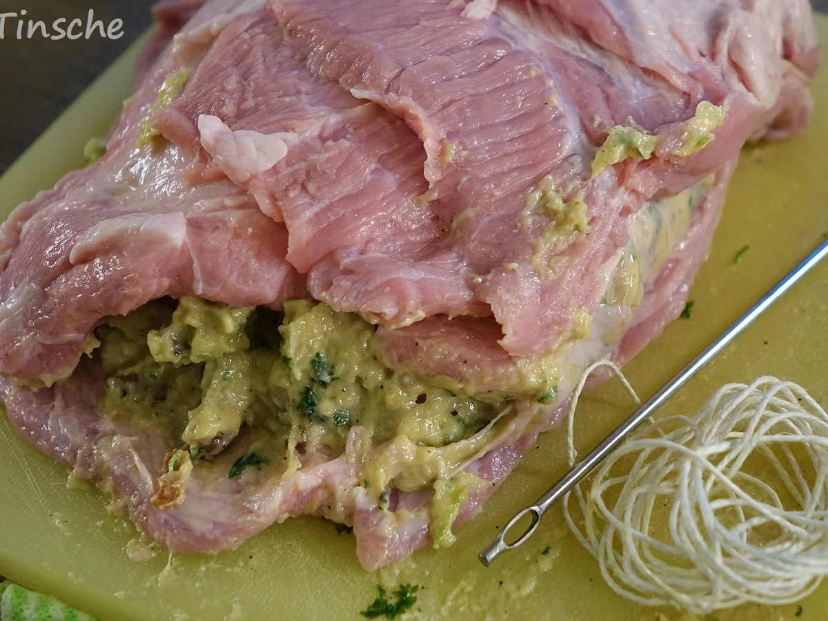 Rezept: Kalbsbrust gefüllt Bild Nr. 6738 Kalbsbrust gefüllt - Rezept - Bild Nr. 6738