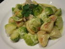 Auflauf: Schupfnudelauflauf mit Rosenkohl und Honig-Senf-Bechamel-Soße - Rezept - Bild Nr. 6739