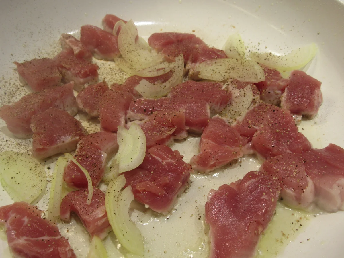 Auflauf: Schupfnudelauflauf mit Rosenkohl und Honig-Senf-Bechamel-Soße - Rezept - Bild Nr. 6743