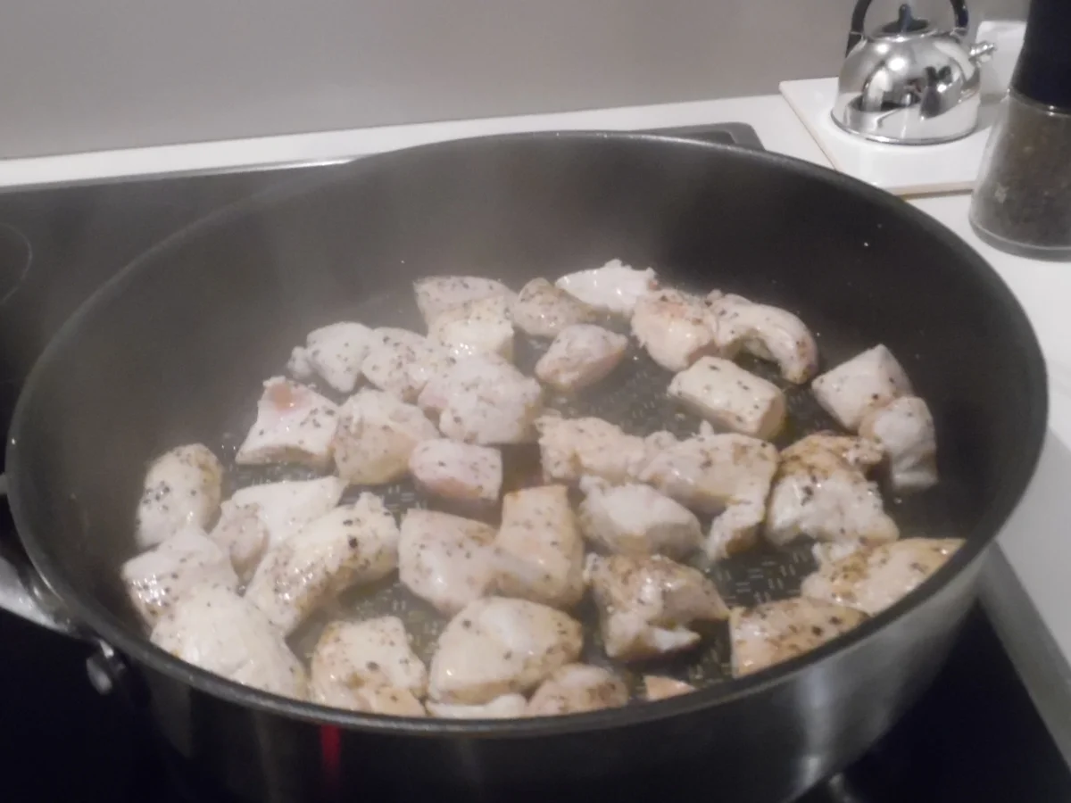 Huhn in Prosecco-Rahm-Soße mit Reis - Rezept - Bild Nr. 6742