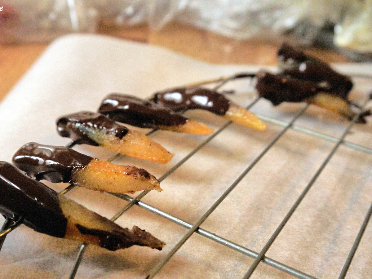 Schokolierte Orangenschalen - Rezept - Bild Nr. 13