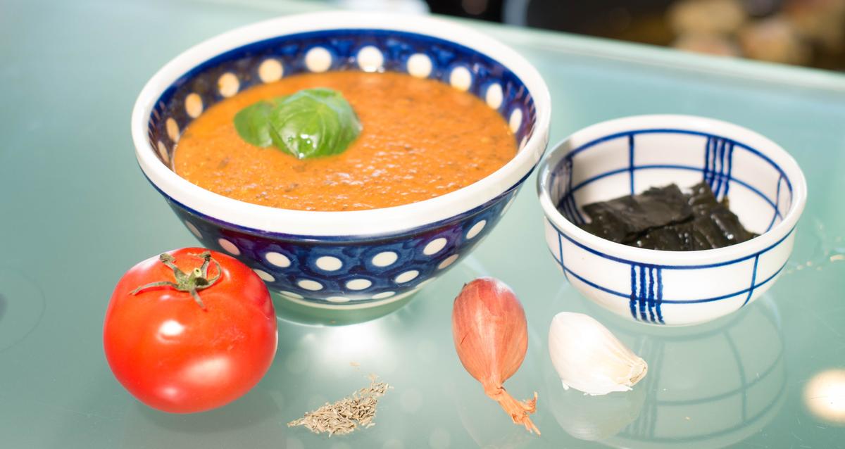 Frische Tomatensuppe mit Wakame Algen - Rezept - Bild Nr. 6760