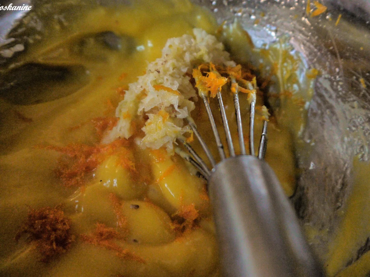 Sellerie-Mandel-Schnitzel, Orangen-Oliven-Majo, Räucherstäbchen - Rezept - Bild Nr. 6764