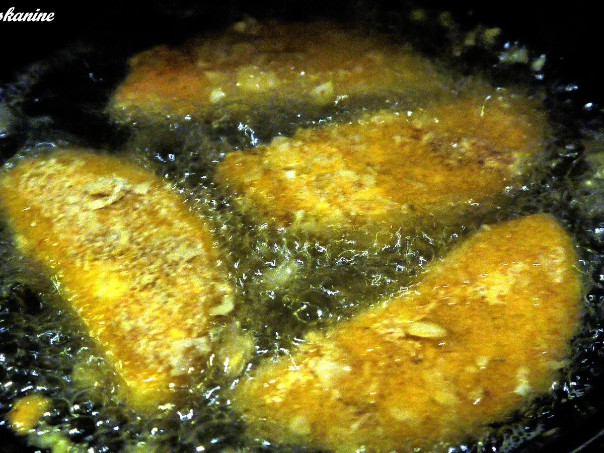 Sellerie-Mandel-Schnitzel, Orangen-Oliven-Majo, Räucherstäbchen - Rezept - Bild Nr. 6771