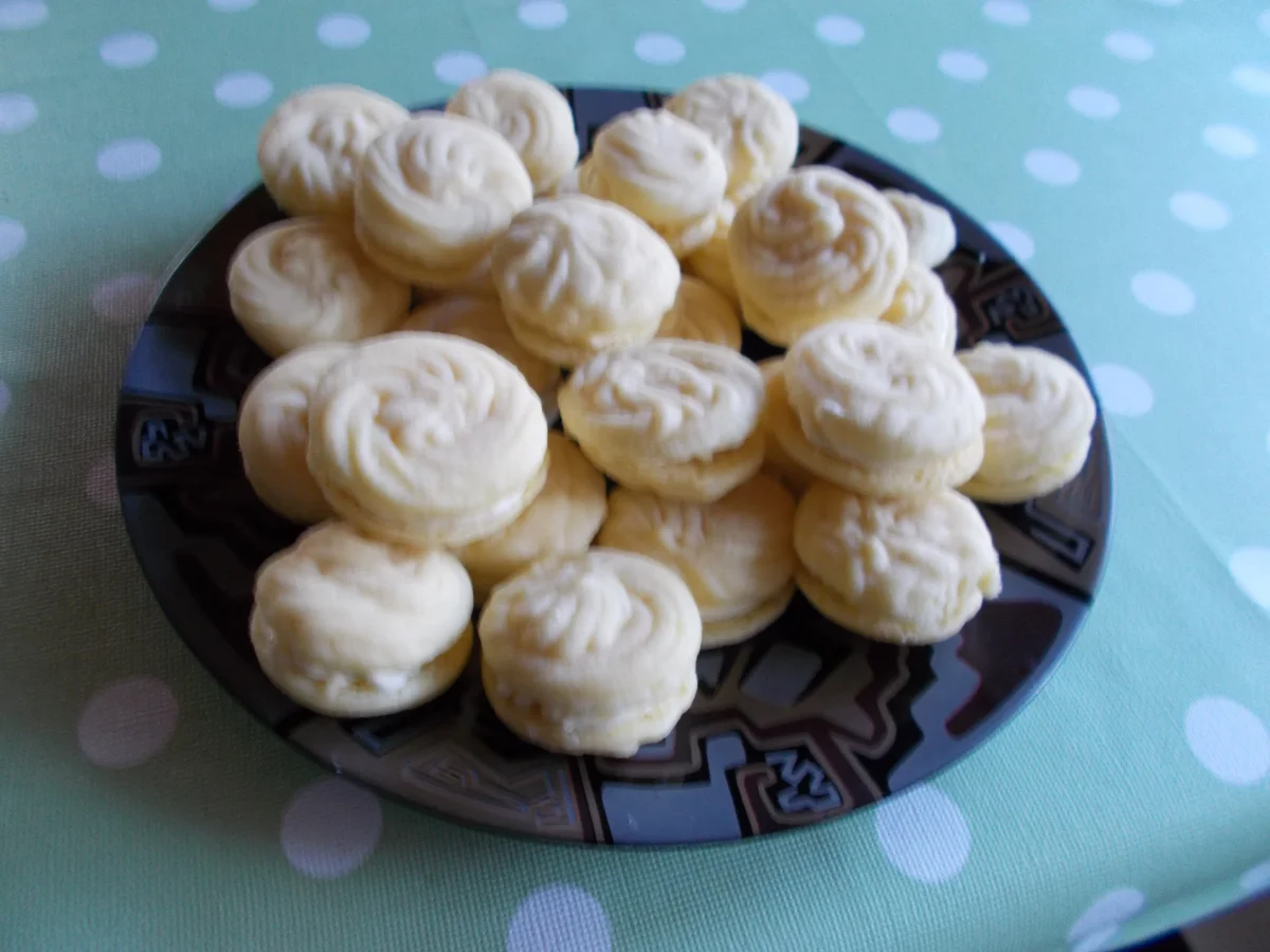 ZITRONENKÜSSCHEN - Rezept - Bild Nr. 6762