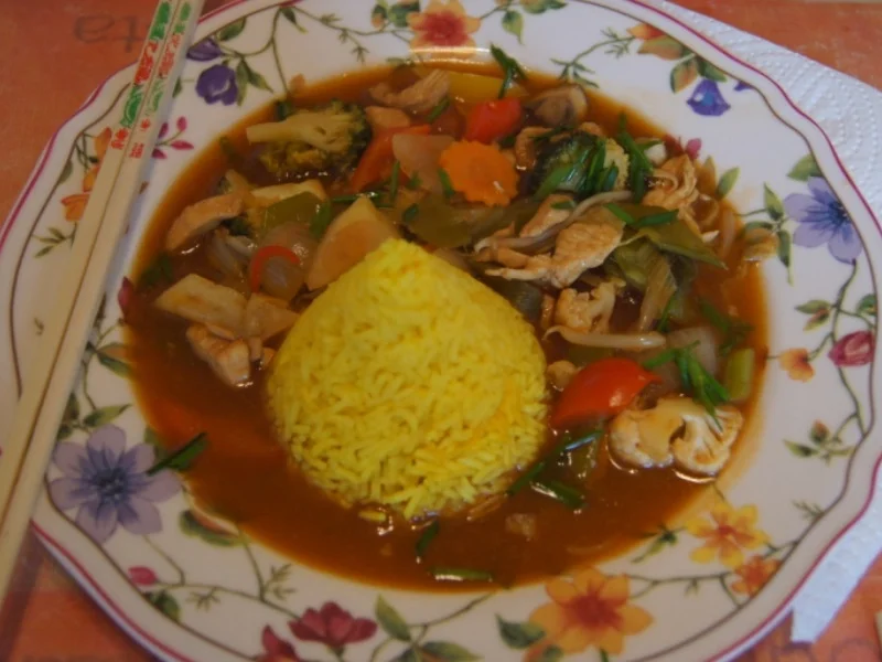 Rezept: Gemüsemix süß-sauer mit Hähnchenbrustfilet und gelben Basmatireis Bild Nr. 6761 Gemüsemix süß-sauer mit Hähnchenbrustfilet und gelben Basmatireis - Rezept - Bild Nr. 6761