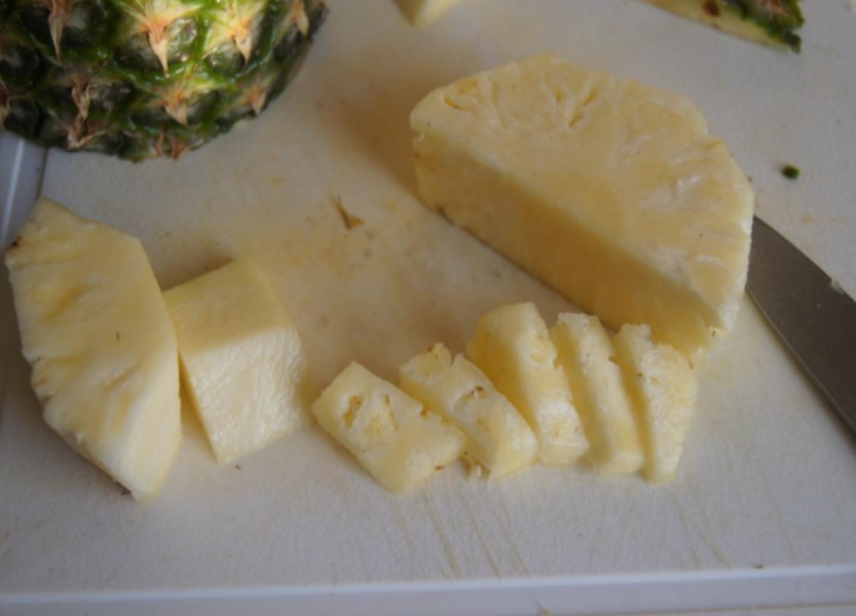 Gemüsemix süß-sauer mit Hähnchenbrustfilet und gelben Basmatireis - Rezept - Bild Nr. 6763