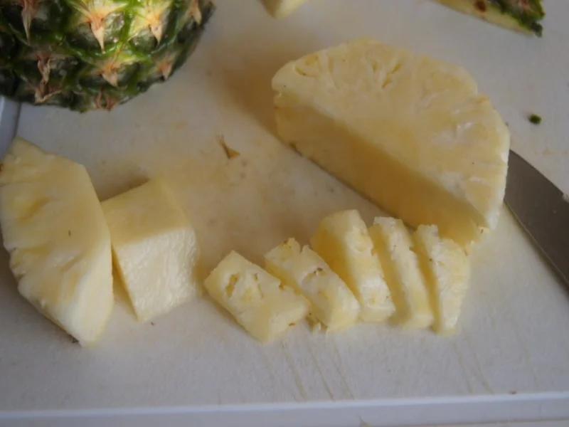 Rezept: Gemüsemix süß-sauer mit Hähnchenbrustfilet und gelben Basmatireis Bild Nr. 6763 Gemüsemix süß-sauer mit Hähnchenbrustfilet und gelben Basmatireis - Rezept - Bild Nr. 6763