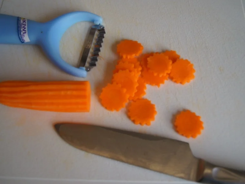 Rezept: Gemüsemix süß-sauer mit Hähnchenbrustfilet und gelben Basmatireis Bild Nr. 6764 Gemüsemix süß-sauer mit Hähnchenbrustfilet und gelben Basmatireis - Rezept - Bild Nr. 6764