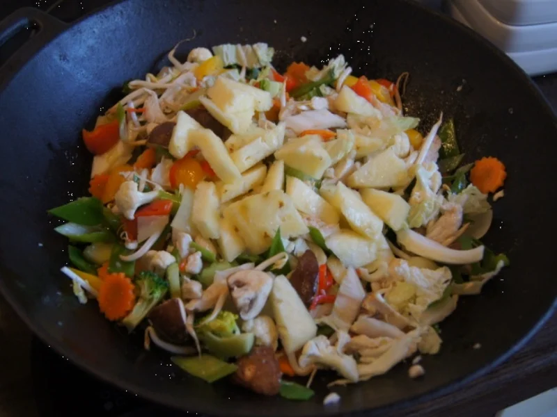 Rezept: Gemüsemix süß-sauer mit Hähnchenbrustfilet und gelben Basmatireis Bild Nr. 6787 Gemüsemix süß-sauer mit Hähnchenbrustfilet und gelben Basmatireis - Rezept - Bild Nr. 6787