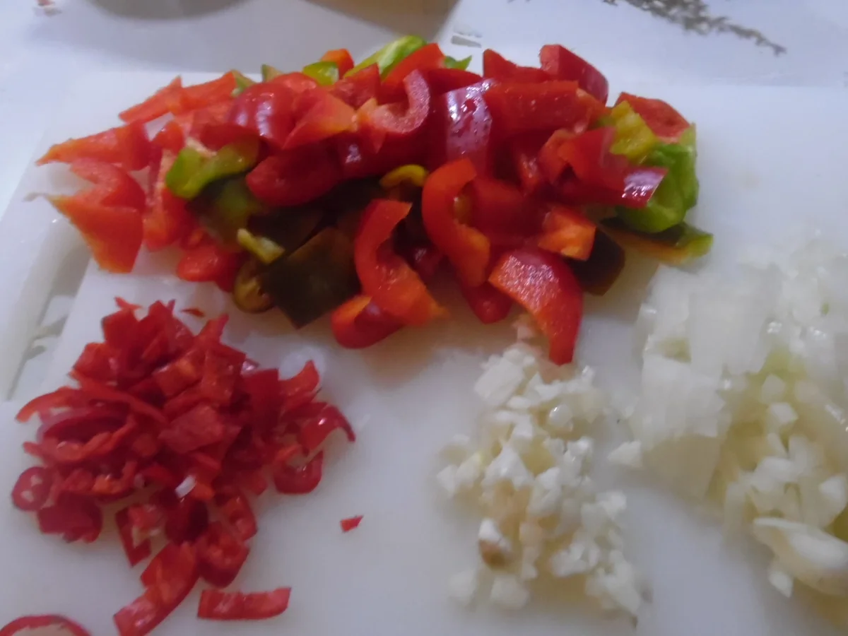 Rezept: Pasta mit Paprika-Tomaten-Rahmsoße und scharfer Salsiccia Bild Nr. 6768 Pasta mit Paprika-Tomaten-Rahmsoße und scharfer Salsiccia - Rezept - Bild Nr. 6768