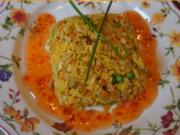 Gebratener gelber Basamatireis mit Ei, Hähnchenfleisch und Gemüse - Rezept - Bild Nr. 6773