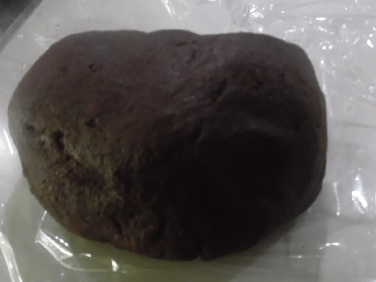 Rezept: Marzipan-Rum-Röllchen Bild Nr. 6783 Marzipan-Rum-Röllchen - Rezept - Bild Nr. 6783