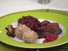 Rezept: Damwild-Rücken mit Dinkel-Vollkorn-Semmelknödeln Bild Nr. 2 Damwild-Rücken mit Dinkel-Vollkorn-Semmelknödeln - Rezept - Bild Nr. 2