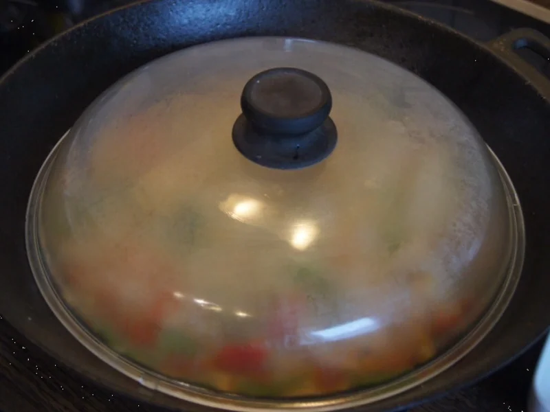 Rezept: Puten-Curry-Nudel-Wok Bild Nr. 6798 Puten-Curry-Nudel-Wok - Rezept - Bild Nr. 6798