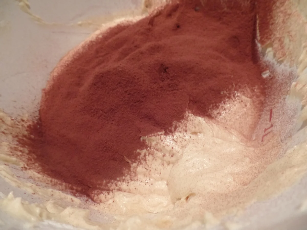 Marmorkuchen mit Marzipan - einfach - von Sheeva1960